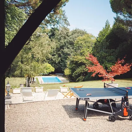 Stylish Rural With Pool Sleeps 14 Guests *