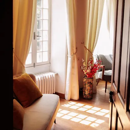 Holiday home Stylish Rural With Pool Sleeps 14 Guests *